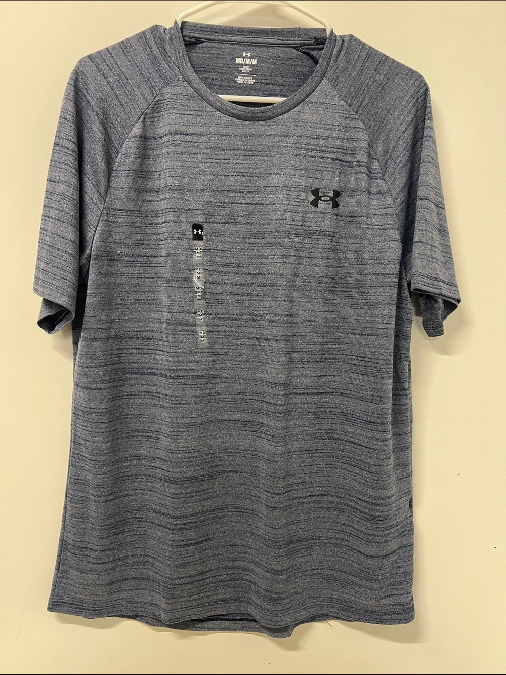 Men's Under Armour Blue Medium Tshirt Loose Short Sleeve NWT